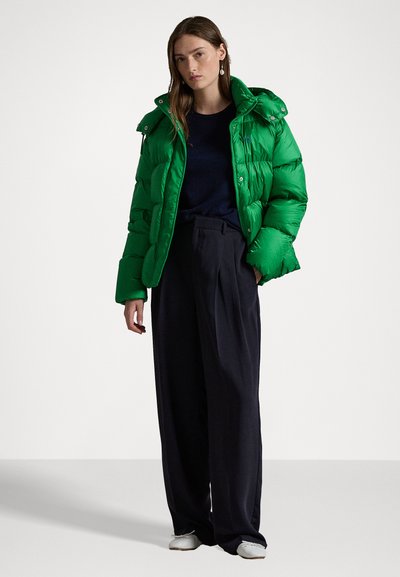 Polo Ralph Lauren WATER REPELLENT QUILTED DOWN JACKET - Pūkinė striukė - chroma green