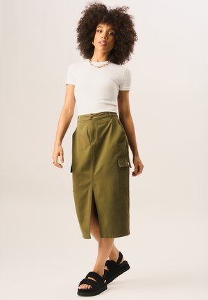 MIDI - Pencil skirt - khaki