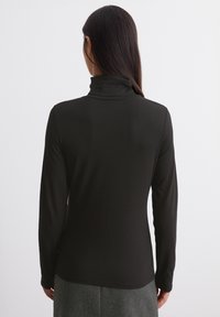 Marc O'Polo REGULAR - Ilgarankovis viršutinės dalies drabužis - black