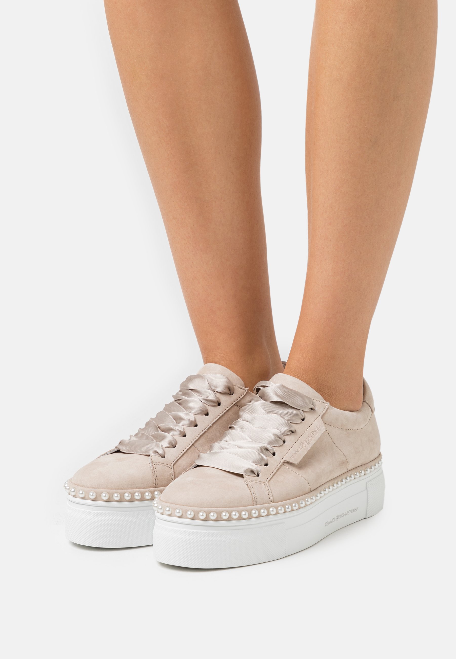 sneakers leopard