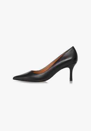 OCHNIK BUTY czarny