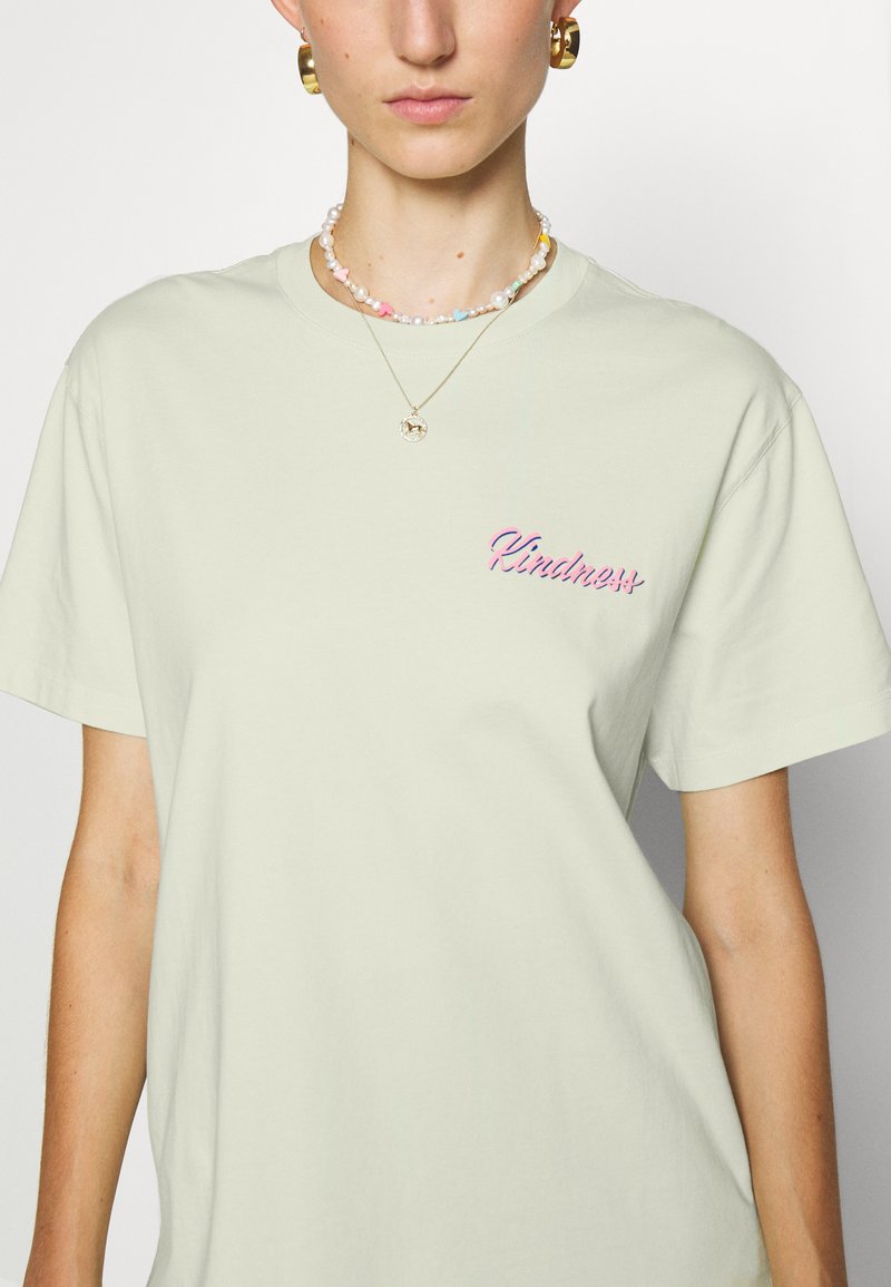 Damen Bekleidung | Maison Labiche TEE POPINCOURT KINDNESS T-Shirt print light mint/mint - NY45351 Damen Bekleidung | Maison Labiche TEE POPINCOURT KINDNESS T-Shirt print light mint/mint - NY45351