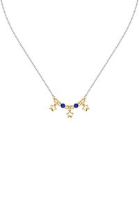 Collana in argento con tre ciondoli a forma di stella dorata e due perle blu, con una finitura liscia e un aspetto lucido.