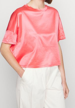 T-shirt basic