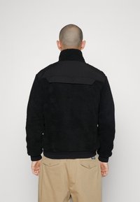 Antony Morato REGULAR FIT IN FAUX FUR FABRIC WITH COTTON BLEND AS CONTRAST - Vinterjakke - black