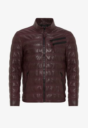 Veste en cuir marron foncé avec des panneaux cousus horizontalement, une fermeture éclair à l'avant, deux poches poitrine zippées et deux poches latérales zippées.