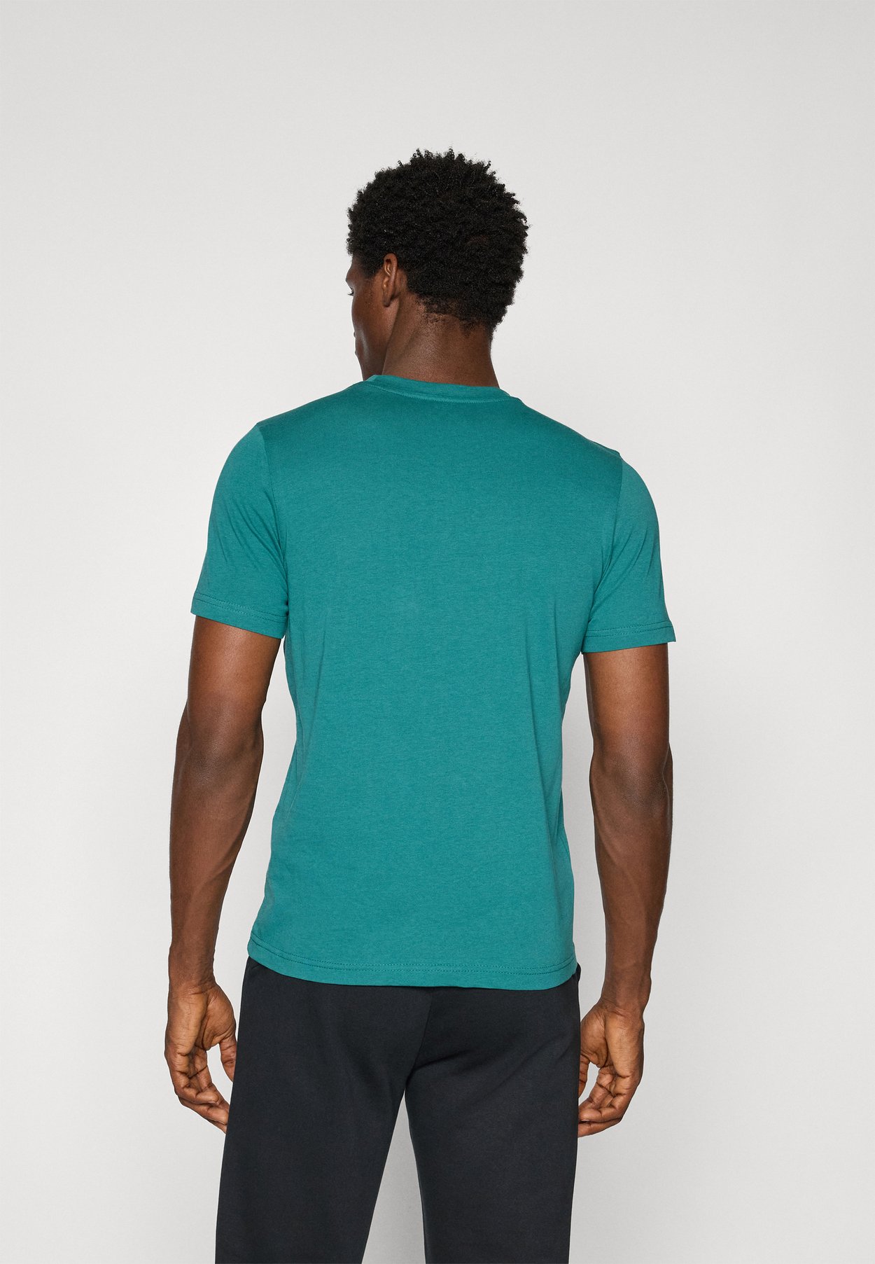 T-Shirt basic