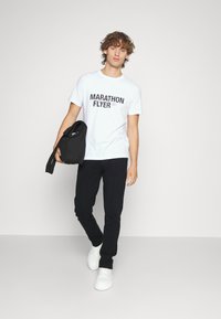 Ron Dorff - PIQUÉ TENNIS - Pantalon classique - black - 1