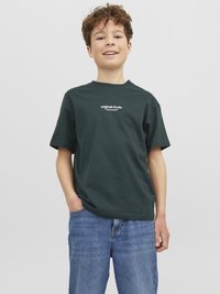 Jack & Jones Junior JORVESTERBRO SS CREW NECK NOOS - Tričko s potlačou - magical forest