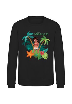 Sort sweatshirt med et farverigt billede af Moana, der står på en tropisk ø med palmer, en søstjerne og blomster, med teksten "Moana 2".