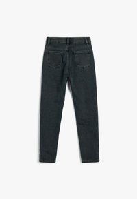 Koton - Jeansy Slim Fit
