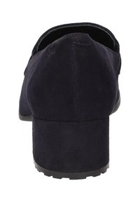 Chaussure femme à talon bas en suede bleu marine, vue de dos, mettant en avant le talon et les détails de la couture arrière sur fond blanc.