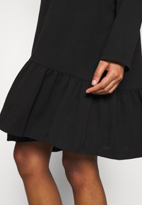 Weekday Vestido informal - black