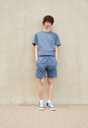 CHASE - Basic T-shirt - storm blue/gold-coloured