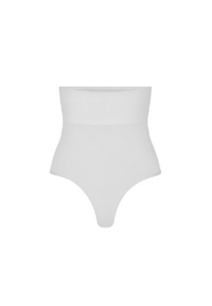 Culotte gainante blanche blanche à taille haute sans couture avec une large ceinture, conçue pour le contrôle du ventre et une silhouette lisse.