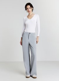 Calliope SCOLLO V - Maglietta a manica lunga - bianco ottico