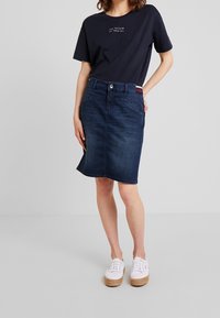 Marc O'Polo DENIM Camiseta estampada - dark blue
