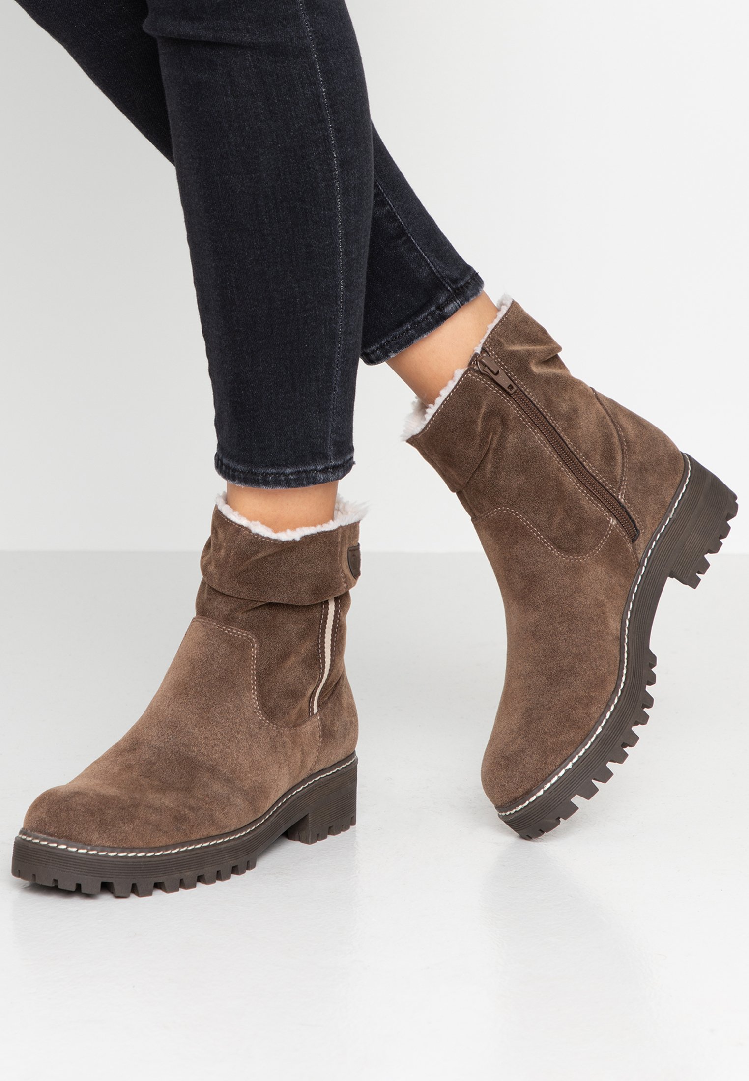 leylak anlamına geliyor ifade vermek zalando s oliver stiefeletten  Arkeolojik Konaklama pelajik