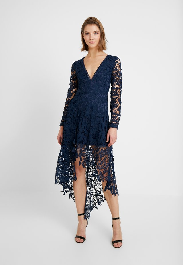 FRENCH ROSE HIGH LOW DRESS - Cocktail dress / Party dress - navy