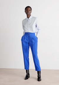 BOSS TAPIAH - Chinos - bright blue