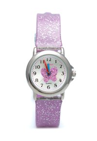 Montre à quartz avec un boîtier rond argenté, un design de papillon pailleté rose sur le cadran blanc, et un bracelet transparent violet avec des paillettes argentées.