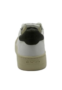 Back70 Sneakers basse - bianco