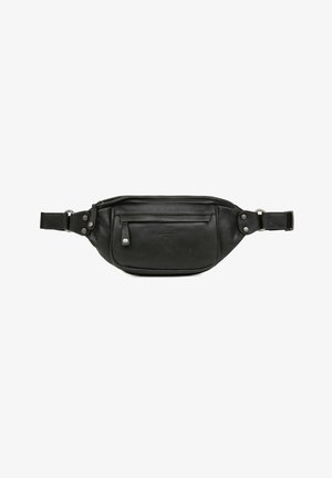 Borsa in pelle nera a vita con una silhouette curva, dotata di una tasca frontale con zip, hardware accentato e una tracolla regolabile.