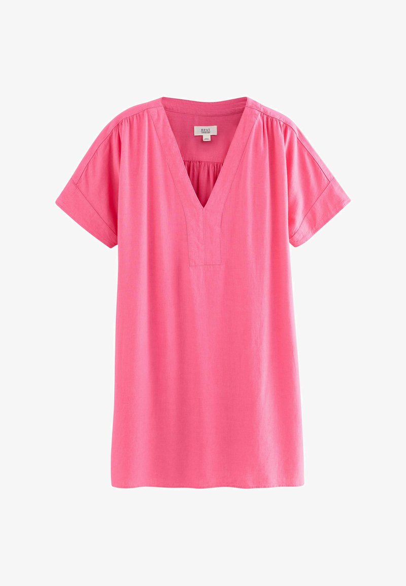 Cămașă din in roz, cu decolteu în V, mâneci scurte și detalii gathered la guler. Ușoară, cu o croială lejeră și într-o culoare solidă.