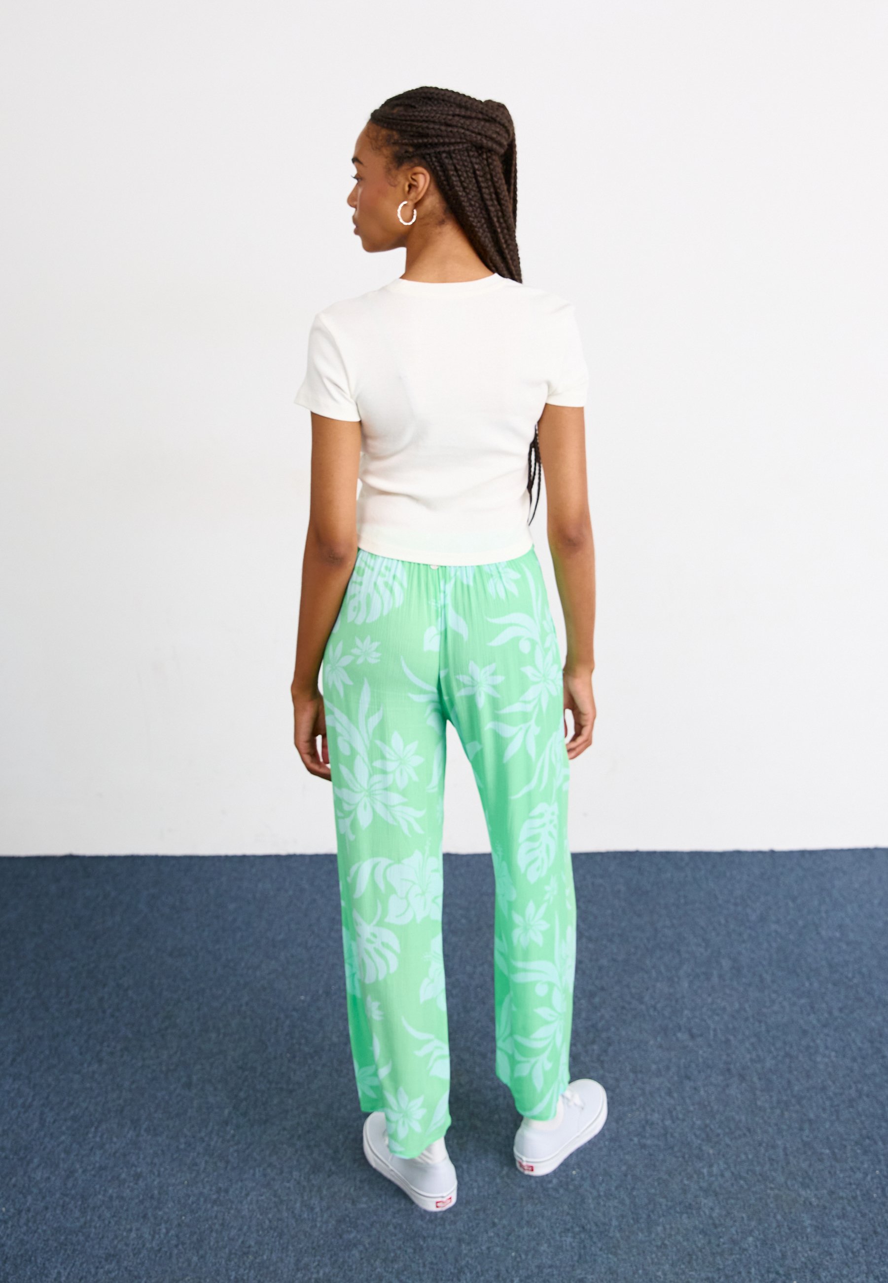 Roxy MIDNIGHT AVENUE CRINKLE - Pantaloni - atomizer hula