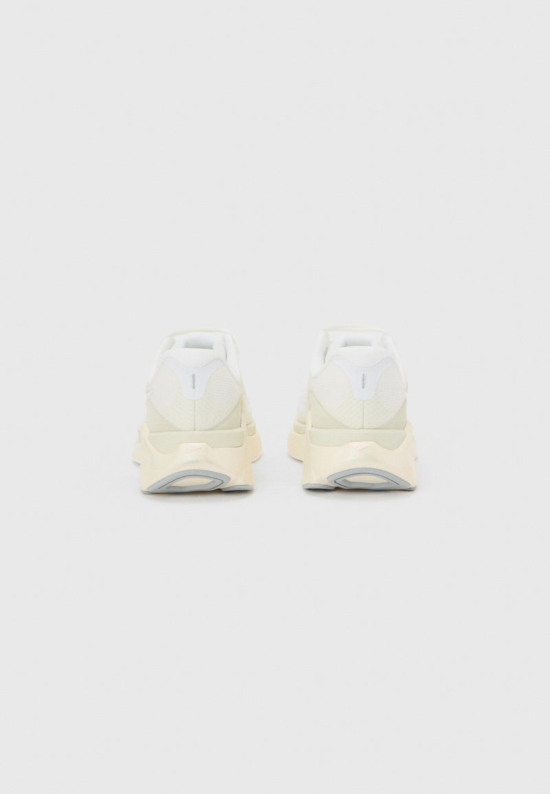 Nike Performance STRUCTURE PLUS - Silniční běžecké boty - sea glass/white/chalk/pure platinum-coloured/sail/light smoke grey