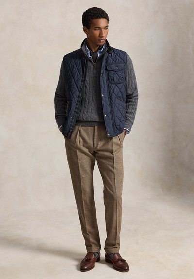 Polo Ralph Lauren THE BEATON QUILTED UTILITY VEST - Smanicato - college navy
