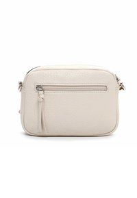 Jasnobeżowa torba na ramię wykonana z teksturowanej skóry, z przednią kieszenią na zamek i małym ozdobnym chwostem po boku.