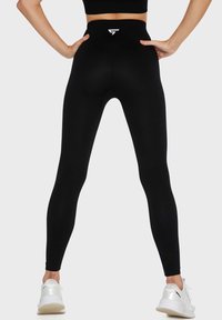 SQUATPROOF Leggings - black