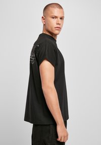Urban Classics T-shirt print - schwarz