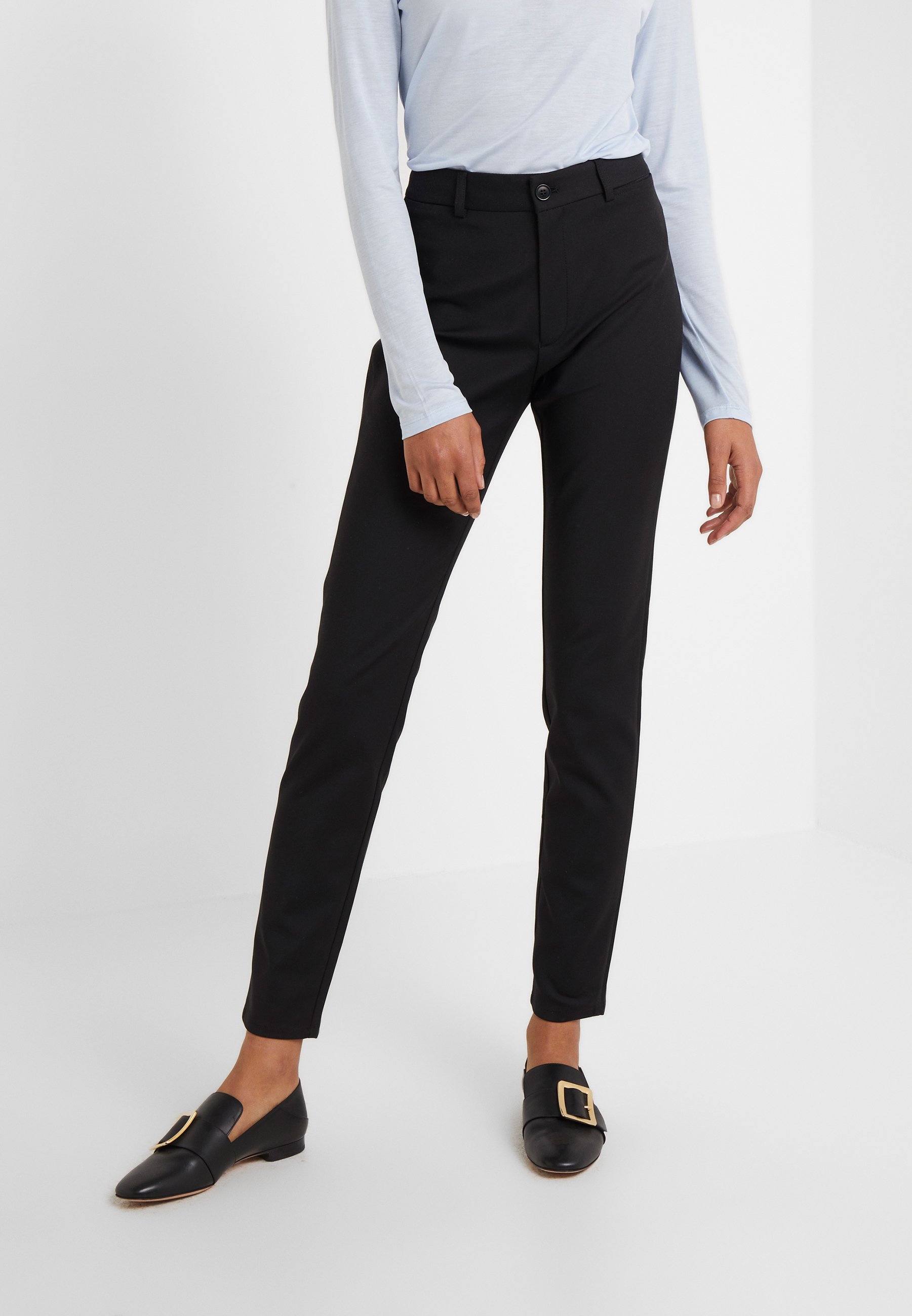 Filippa K MILLIE TROUSER Bukse blacksvart Zalando.no Filippa K MILA PANTS - Bukse - black