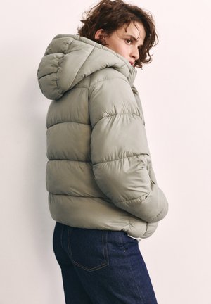 PULL&BEAR, HOODED - PUFFER JACKET - Winterjas - khaki