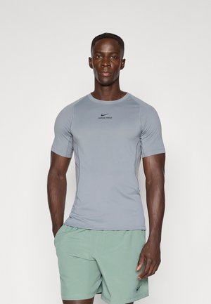 TOP - Sports T-shirts - smoke grey/black