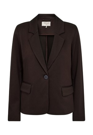 Donkerbruine, op maat gemaakte blazer met één knoopsluiting, gespleten revers en twee voorzakken met klep, getoond op een effen achtergrond.