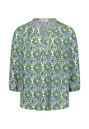 Bluzka z zielonymi, niebieskimi i żółtymi wzorami geometrycznymi oraz kwiatowymi, rękawy 3/4, dekolt w kształcie litery V z białym paskiem, luźny krój.