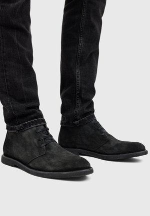 BILTON - Chaussures à lacets - black