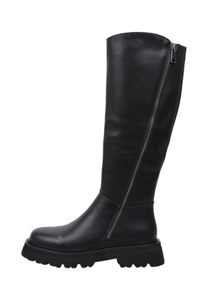 Bottes hautes en cuir noir avec semelle épaisse et longue fermeture éclair argentée courant en diagonale de la cheville jusqu'au haut sur le côté extérieur.