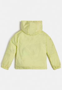 Żółta lekka kurtka z kapturem, elastycznymi mankietami i gładką strukturą. Posiada prosty design i minimalne detale sprzętowe.