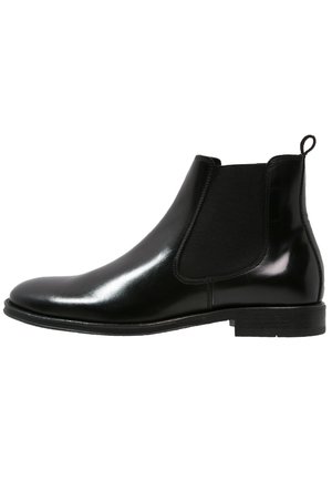 Kotníkové boty - black