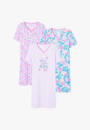 Tres camisones cortos. Las características incluyen patrones florales en rosa, azul y blanco, con escote en V y un diseño a rayas en uno de ellos.