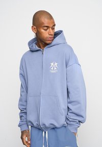 Multiply Apparel SKETCH - Mikina so zipsom - wild wind