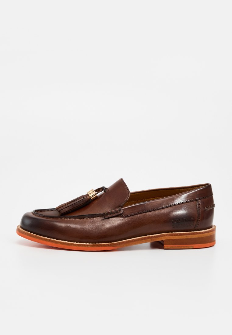Zapatos sin cordones