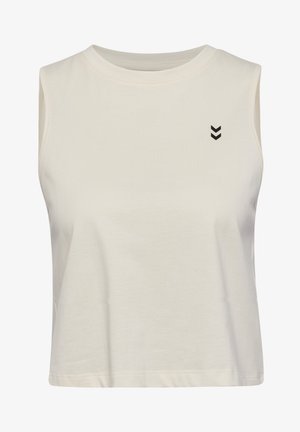 Weißes ärmelloses Crop-Top aus weicher Baumwolle, mit runder Ausschnittlinie und kleinem schwarzen Chevron-Logo auf der linken Brust.
