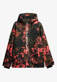 Chaqueta multicolor en negro, verde y rojo brillante, con capucha, bolsillos con cremallera y un logo en la parte frontal con un diseño estampado.