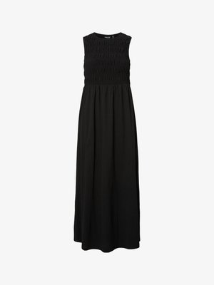 Robe longue noire sans manches avec corsage froncé et taille plissée, jupe longue fluide, encolure ronde, sans ornements supplémentaires.