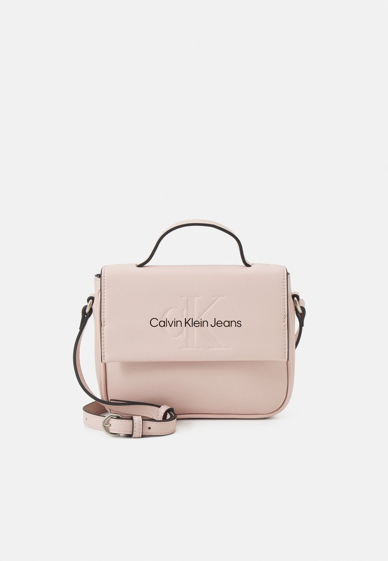 Calvin Klein Jeans - SCULPTED FLAP MONO - Umhängetasche - pale conch, Vergrößern